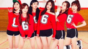 Kpop Breaking News - Gallery of Apink - Apink (Korean: 에이핑크; RR: Eipingkeu; Japanese: エーピンク) is a South Korean girl group formed by IST Entertainment (formerly Play M Entertainment,[1] A Cube Entertainment,[2] and Plan A Entertainment[3]). The group debuted on April 19, 2011, with the extended play (EP) Seven Springs of Apink. Apink currently consists of five members: Park Cho-rong, Yoon Bo-mi, Jeong Eun-ji, Kim Nam-joo and Oh Ha-young. Originally a seven-piece group, members Hong Yoo-kyung and Son Na-eun left in 2013 and 2022, respectively.