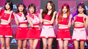 Kpop Breaking News - Gallery of Apink - Apink (Korean: 에이핑크; RR: Eipingkeu; Japanese: エーピンク) is a South Korean girl group formed by IST Entertainment (formerly Play M Entertainment,[1] A Cube Entertainment,[2] and Plan A Entertainment[3]). The group debuted on April 19, 2011, with the extended play (EP) Seven Springs of Apink. Apink currently consists of five members: Park Cho-rong, Yoon Bo-mi, Jeong Eun-ji, Kim Nam-joo and Oh Ha-young. Originally a seven-piece group, members Hong Yoo-kyung and Son Na-eun left in 2013 and 2022, respectively.
