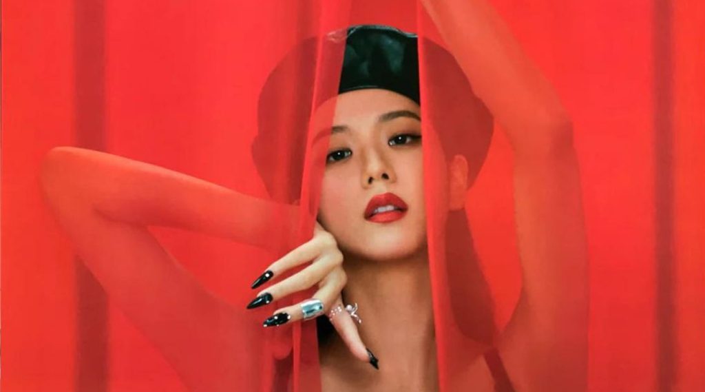 In a groundbreaking achievement for K-pop, BLACKPINK member Jisoo has become the first Korean female soloist to surpass 1 billion plays on YouTube Music with her debut album 'ME'. This milestone, reached on July 16, 2024, cements Jisoo's position as a formidable solo artist in the global music scene.