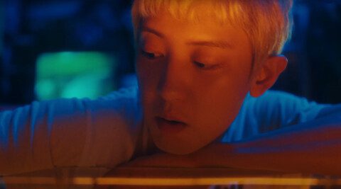 EXO's Chanyeol has officially made his solo debut with the release of his first mini album, "Black Out," which dropped today, August 28, 2024, at 6 PM KST. The album showcases Chanyeol's versatility as an artist and features the title track "Black Out," which has already generated significant buzz among fans.