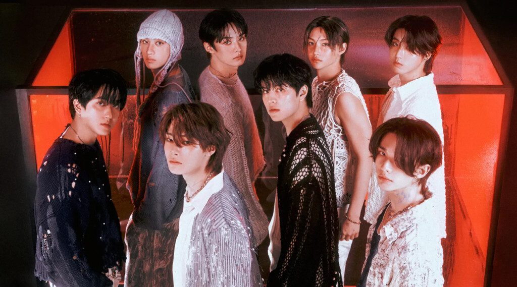 Stray Kids, the popular South Korean boy band, is making headlines again, but this time it's not just for their music. Recently, an interview with the group published in Billboard sparked controversy among fans, known as "Stays."