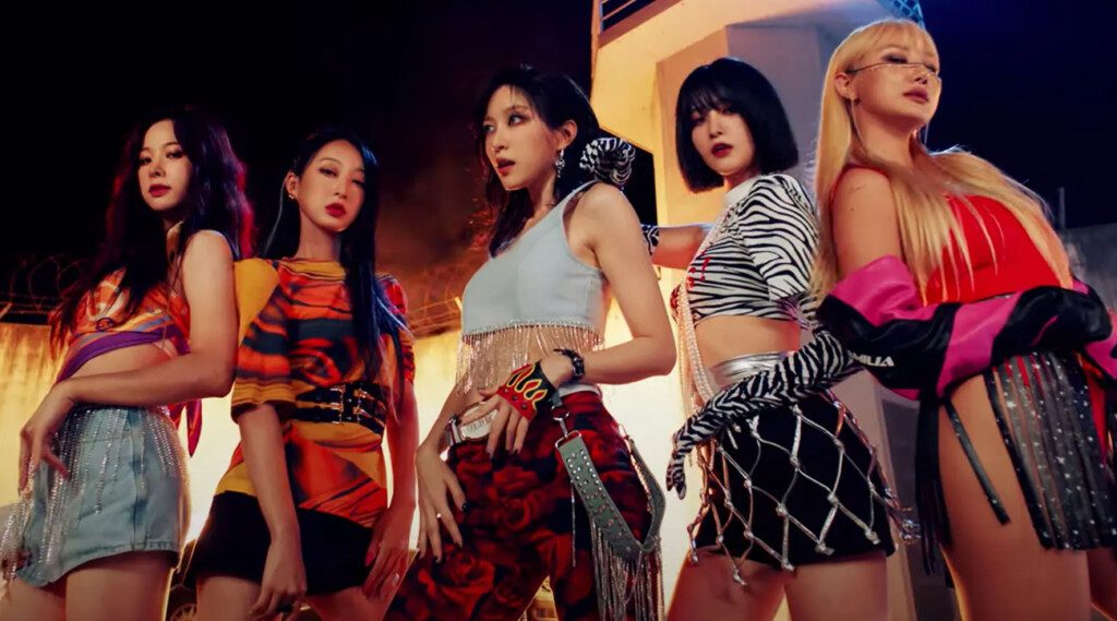 K-Pop Sensations EXID, EXO's Chen & Xiumin Set to Dazzle at Big Ground Fest 2024: K-Phoria Vol.1 in Indonesia Exciting news for K-pop enthusiasts in Indonesia and beyond! The highly anticipated Big Ground Fest 2024: K-Phoria Vol.1 is set to take place, featuring a star-studded lineup that includes beloved girl group EXID and EXO members Chen and Xiumin. This event promises to be a must-attend for fans eager to experience the electrifying performances of these K-pop icons.