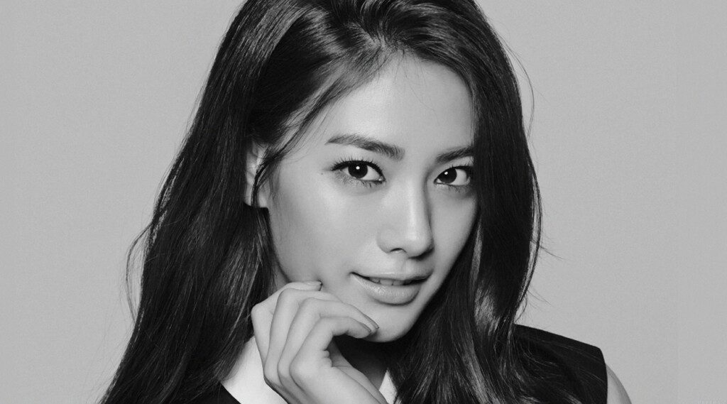 Former After School member and accomplished actress Nana has been making waves in the K-pop and entertainment world with her recent appearances and career moves. The multitalented star graced the cover of GQ Korea's November 2024 issue