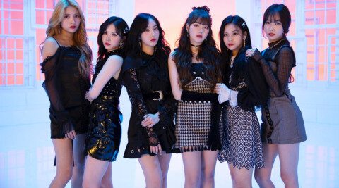 In an exciting turn of events for K-pop fans, GFRIEND is set to make a heartwarming return with their special album "Season of Memories," marking a milestone reunion four years after their disbandment26. The group, which originally disbanded in 2021, will release their pre-release track on January 6 and the full album on January 13, 2024
