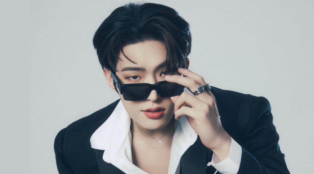 ATEEZ's Mingi has officially been announced as the newest face of Calvin Klein's Holiday 2024 collection, sending waves of excitement through the K-pop community, especially among young fans. This partnership marks a significant milestone for both Mingi and the brand, as it represents the first-ever brand campaign featuring a member of ATEEZ.