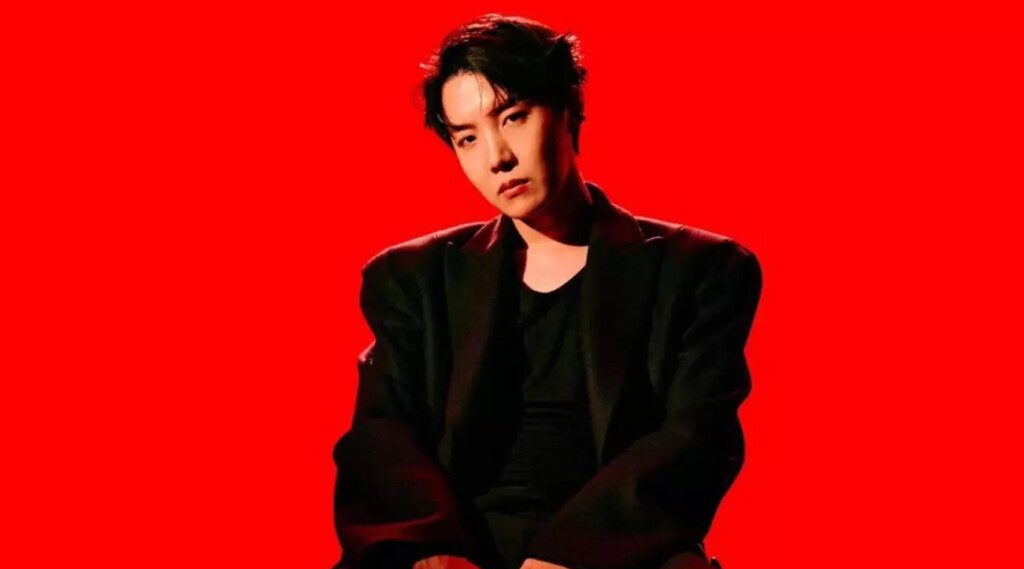 The K-pop industry is buzzing with excitement as two of its biggest players, HYBE and JYP Entertainment, saw their stock prices soar following major announcements. HYBE, the powerhouse behind global sensation BTS, experienced a significant boost with its shares climbing 7.2% to 215,500 won ($146.19)