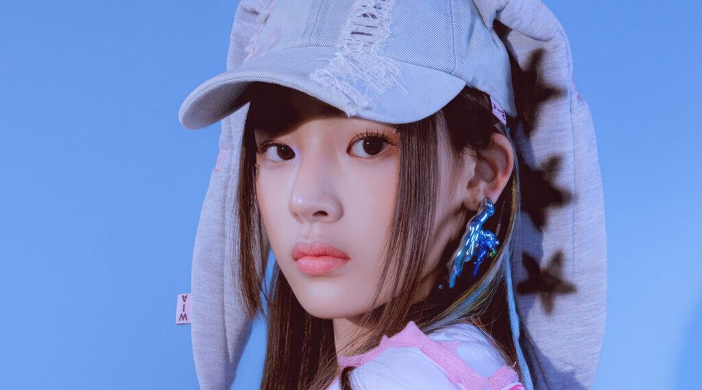 In a dazzling collaboration that merges K-pop stardom with high fashion, NewJeans' Minji has once again captivated audiences with her latest photoshoot for Harper's BAZAAR Hong Kong, featuring Chanel's exquisite designs