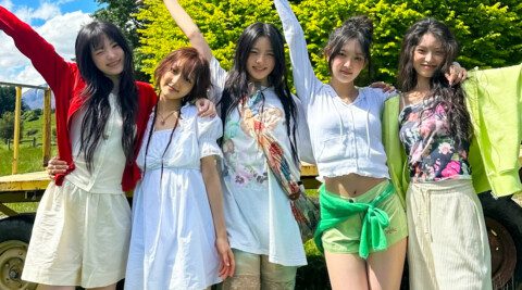 The group, composed of members Jiyu, Isol, Sui, Haum, and Kiya, recently graced the digital cover of 10 Magazine USA's Issue 04