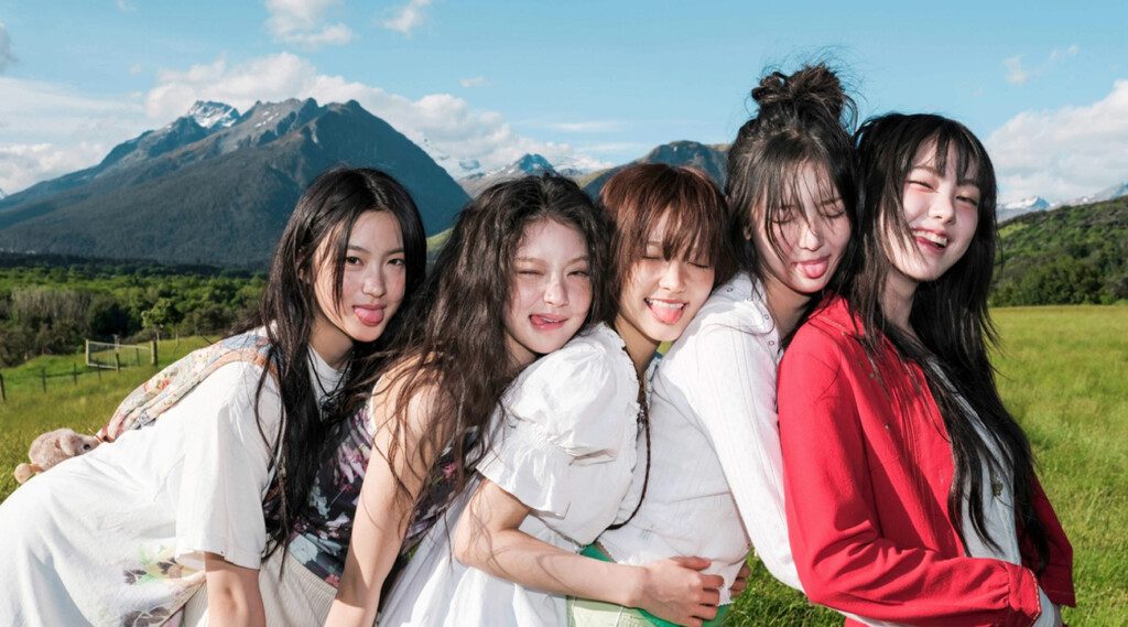 Rising K-pop girl group KiiKii is set to grace the digital cover of Allure Korea's April 2025 issue, showcasing the latest collection from fashion powerhouse CHARLES & KEITH. The collaboration, announced earlier this week, promises a stunning visual feast for fashion enthusiasts and K-pop fans alike.