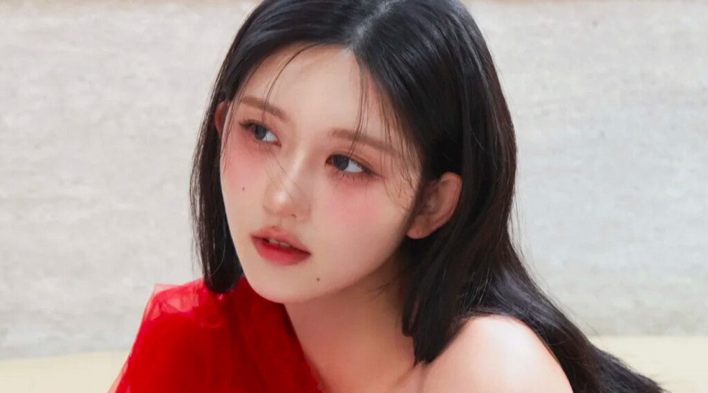 IVE’s Gaeul graces the cover of TadaPOPs’ April 2025 issue, marking her first appearance as the lead for the magazine’s debut edition in China. The preview images, shared across social media platforms, showcase the idol’s versatile charm, blending edgy and ethereal aesthetics in a series of high-fashion ensembles. 