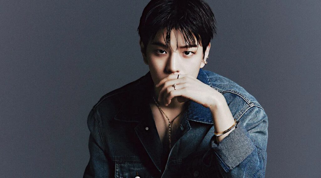 Fans reacted very positively to Seungmin’s photos in the W Korea May 2025 issue, expressing admiration for his sophisticated and charismatic presence. On Reddit, fans described Seungmin as “giving first lead in a drama vibes” and expressed that they were “living” for his look, highlighting his standout appeal among the Stray Kids members in the pictorial