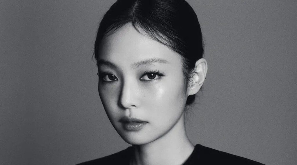 Jennie of BLACKPINK has unveiled the official music video for “Seoul City,” a standout track from her debut solo album Ruby, released on April 26. The visually captivating video showcases Jennie wandering through Seoul’s iconic landscapes, blending dreamy cityscapes with intimate moments that fans have praised for their artistic simplicity and emotional depth.