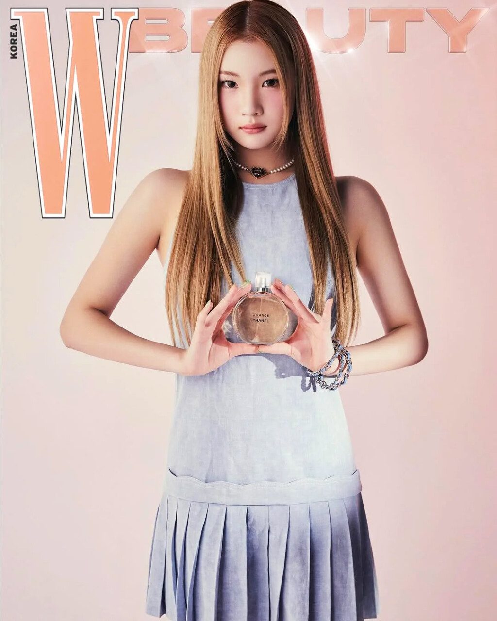 W Korea dan Chanel Beauty 5 heart a5