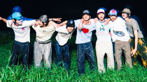 As anticipation mounted for the debut of IDID, the latest seven-member boy group from Starship Entertainment, DAZED Korea offered fans a welcome gateway into the group’s personality and appeal through its August 2025 pictorial, “DEAR U, IDID.”