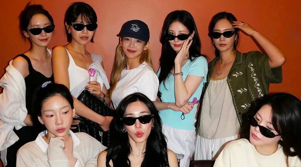 The global phenomenon known as Girls' Generation, or SNSD, created waves of joy across the K-pop community as all eight members reunited to celebrate Tiffany Young’s birthday. This heartwarming gathering brought the legendary group back into the spotlight