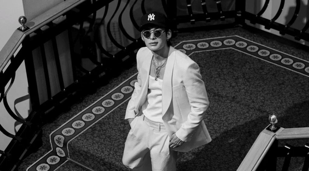 Park Junhee, the leader of A.C.E, is stepping confidently into his long-awaited solo era with the digital single “Supernova,” set for release on August 14, 2025. The unveiling of his teaser images has sent ripples through both his fandom and the wider K-pop community, as fans keenly study each visual clue in anticipation of the track’s debut.