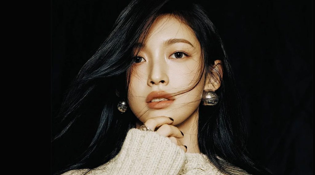 Oh My Girl Arin stuns in bold, colorful Arena Homme+ Korea October 2025 pictorial with fearless styling reflecting on acting and self-growth