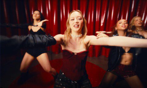 The rising music collective GIRLSET has set social media alight with the release of their new special music video for “Commas,” a track