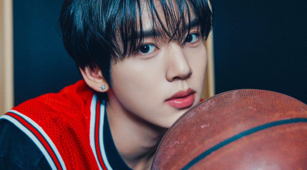 ZEROBASEONE’s youngest member, Han Yujin, has been officially announced as the newest brand ambassador for rising K-beauty skincare label BEWANTS