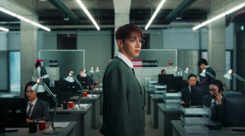 Jun. K of 2PM has returned with a striking artistic release, unveiling the track video for “PRIVACY,” a visually alluring piece that reflects his signature artistry and musical depth