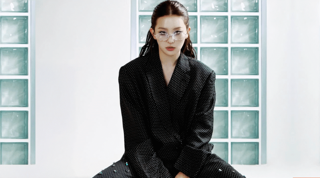Red Velvet’s Seulgi Stuns on KNIGHT Magazine China September 2025 Cover Preview