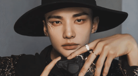Stray Kids Unveil Japan Season’s Greetings 2026 FORCE Concept with Striking Fashion-Forward Teasers and Powerful Visual Identity