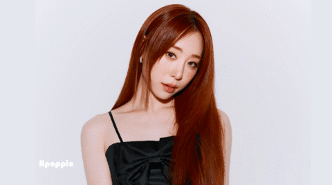 WJSN’s Yoo Yeonjung is turning heads this September with her latest pictorial for Rolling Stone Korea. The talented vocalist and performer, long praised for her powerhouse vocals and graceful stage presence, shows a different side of herself in the magazine’s newly unveiled spread.