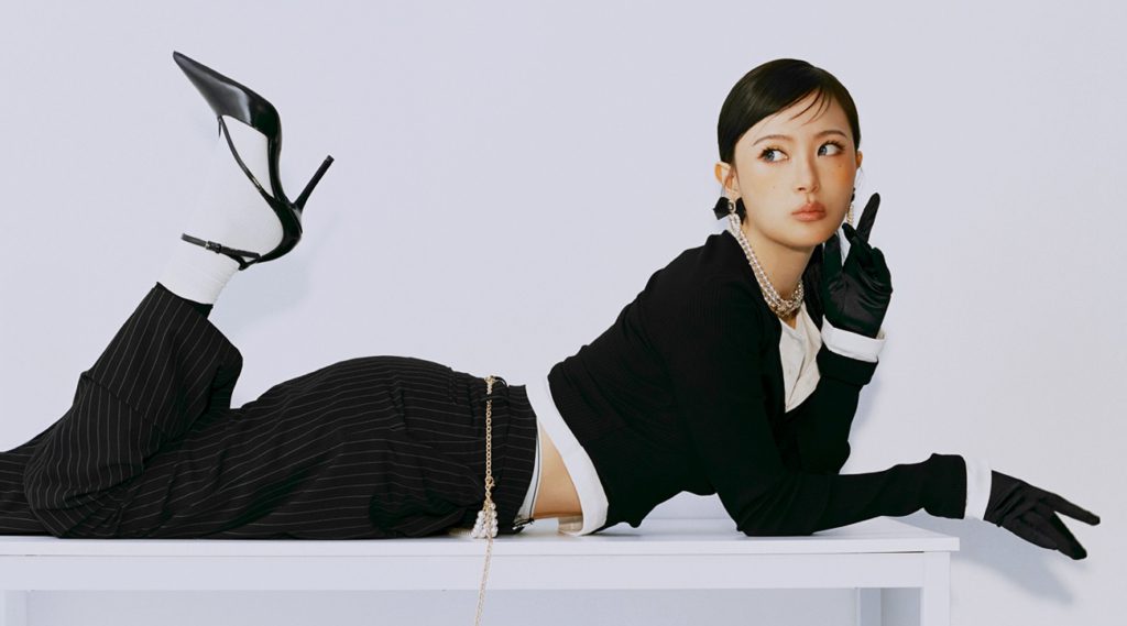 You Dayeon Transforms with Bold Elegance in Rolling Stone Korea Issue No.15: A Pictorial Preview of Style and Storytelling