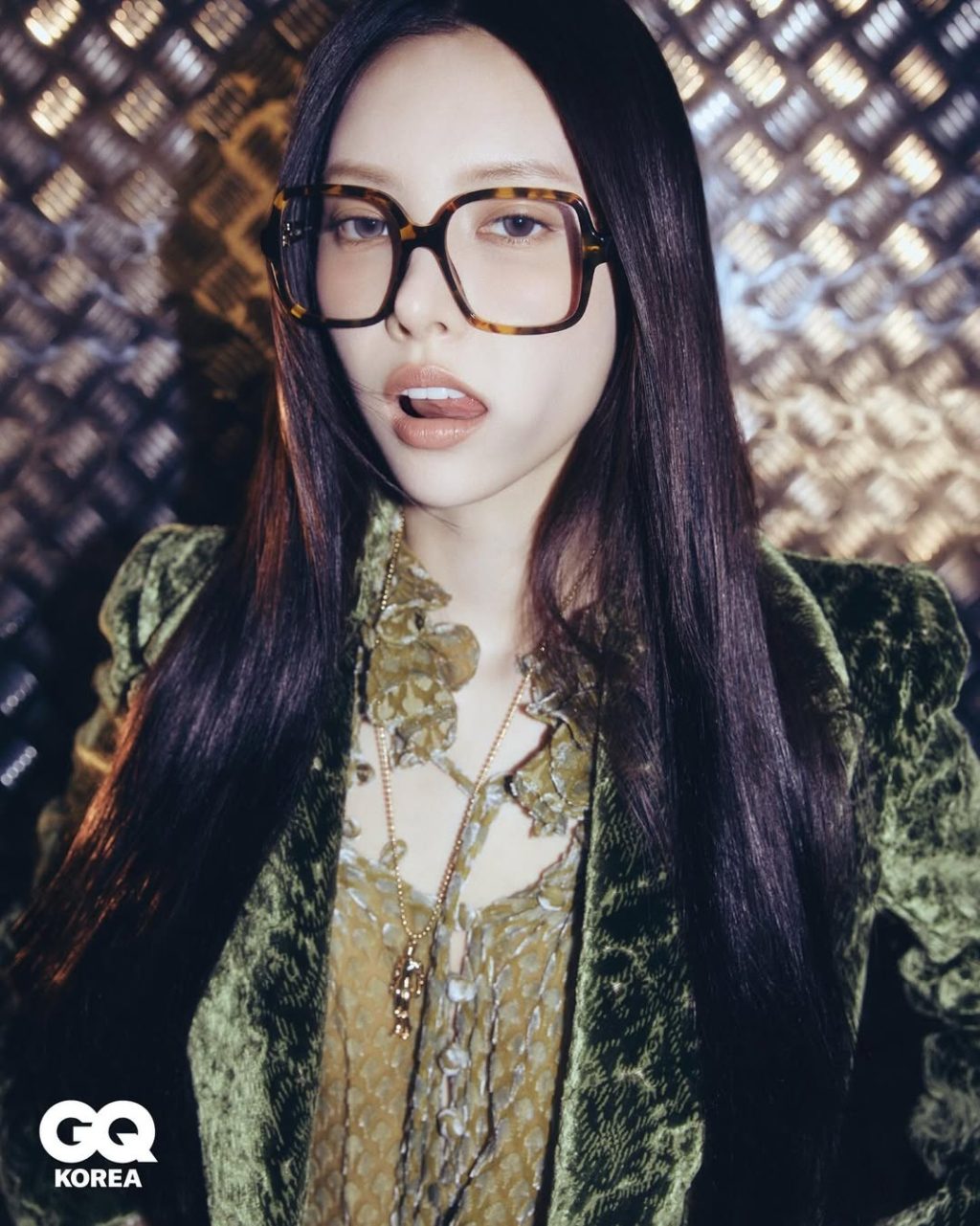 GQ Korea November 2025 ILLIT s Yunah Redefines Chic Minimalism In Her GQ Korea November 2025 ILLIT s Yunah Redefines Chic Minimalism In Her