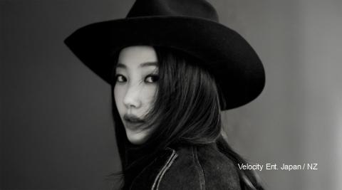 LE SSERAFIM Kazuha W Korea February 2026 Ralph Lauren cover, cowgirl hat denim urban fashion pictorial